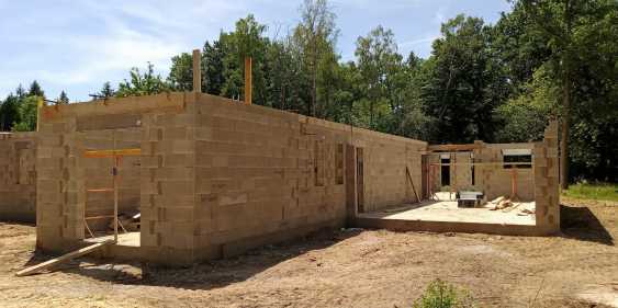 Média réf. 8274 (25/27): Maison sur mesure à LAMORLAYE  (60260) - 01013          