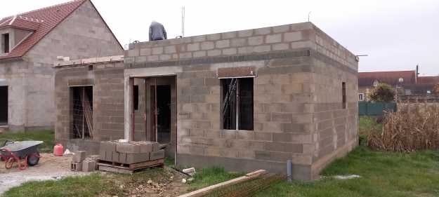 Média réf. 8538 (1/11): Maison sur mesure à CHEVRIERES  (60710) - 01055      