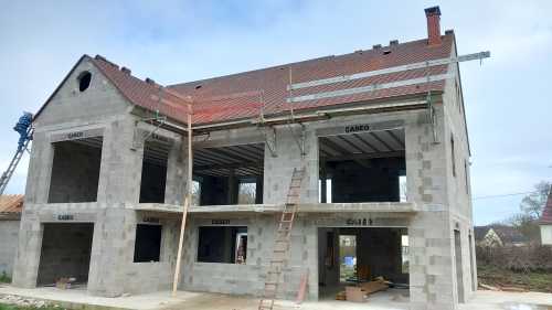 Média réf. 8704 (22/43): Maison sur mesure à LIANCOURT SAINT-PIERRE  (60240) - 01036