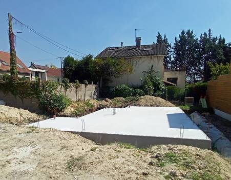 Média réf. 9016 (2/4): Maison sur mesure à EAUBONNE  (95600) - 01079